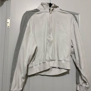 P'tula gray and white half-zip sweatshirt